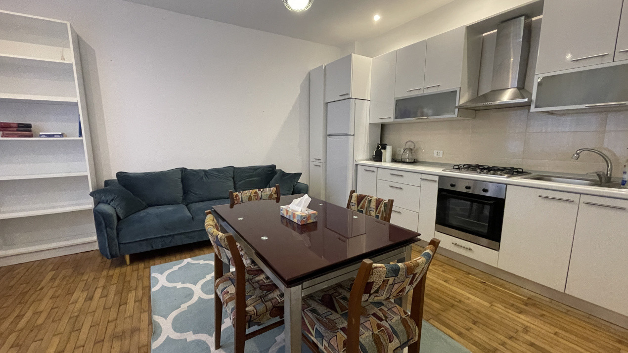 De vânzare apartament 2 camere, 44 mp – Centru, zona străzii Traian