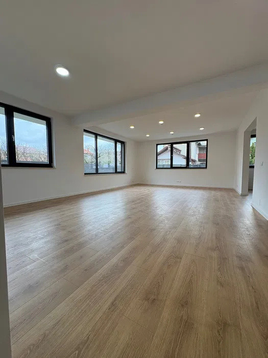 Casa individuala noua cu 6 camere, Gheorgheni