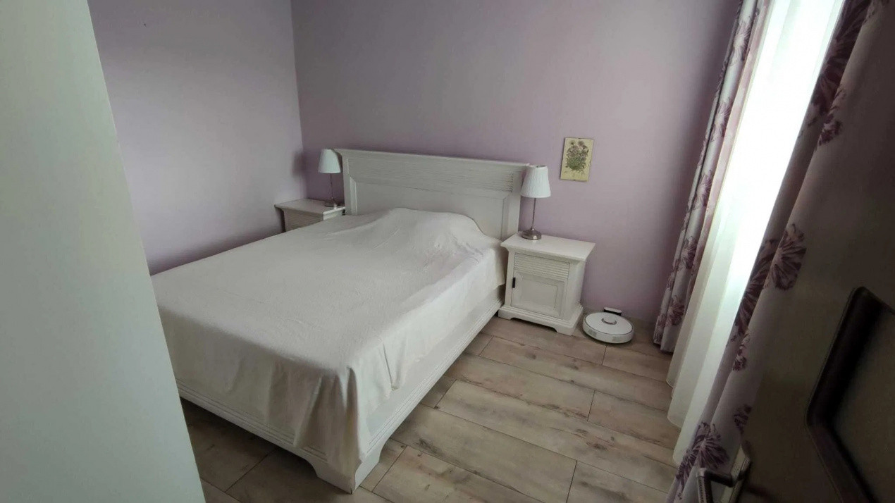 Apartament 3 camere renovat, etaj intermediar – Aleea Vidraru