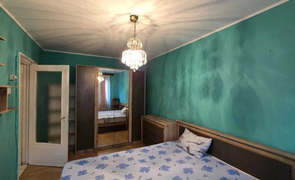 Apartament 3 camere decomandat, etaj intermediar cartier Manastur 