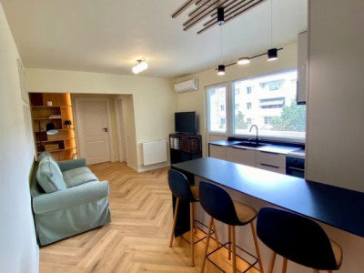 Apartament 3 camere, modern, etaj intermediar, Constantin Brancusi