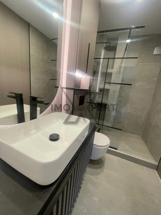 Casa Ultrafinisata, 5 camere, 3 bai, 170 m utili, teren 500m2, Popesti