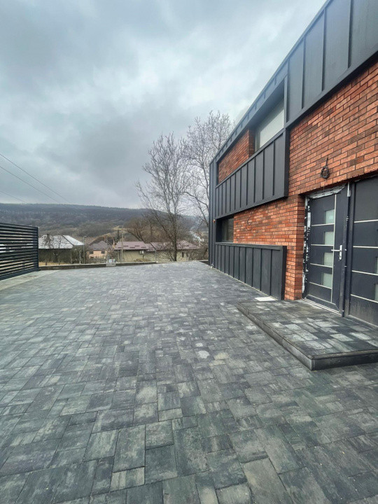 Casa Ultrafinisata, 5 camere, 3 bai, 170 m utili, teren 500m2, Popesti