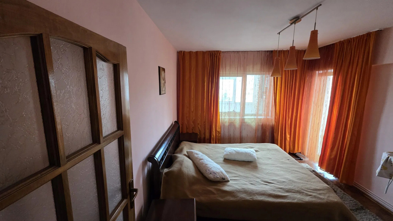 Apartament 3 camere, 70 mp, etaj intermediar, zona Big Manastur