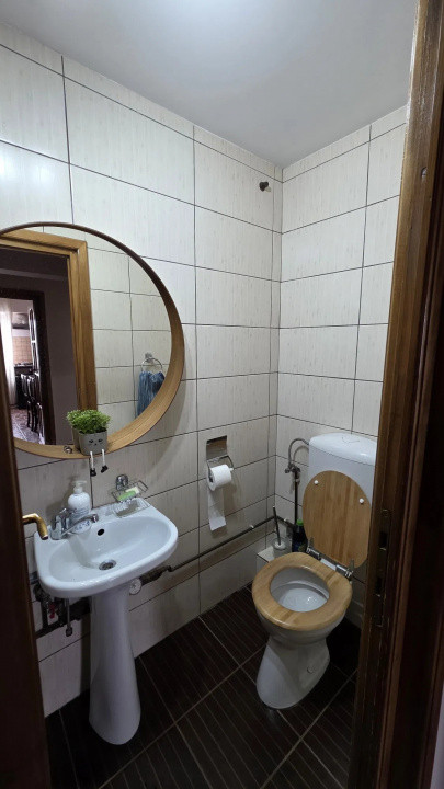 Apartament 3 camere, 70 mp, etaj intermediar, zona Big Manastur