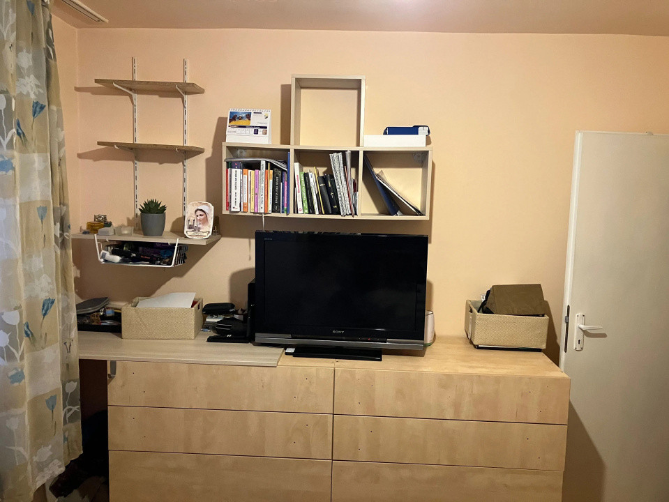 Apartament 2 camere, 52 mp, etaj intermediar, zona strazii Frunzisului