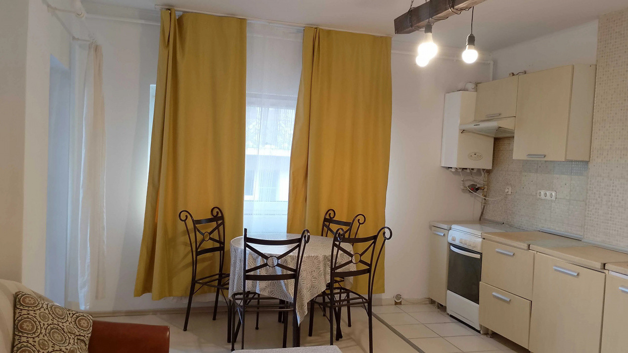 Apartament 2 camere, etajul 1, orientare estica, zona Calea Turzii!
