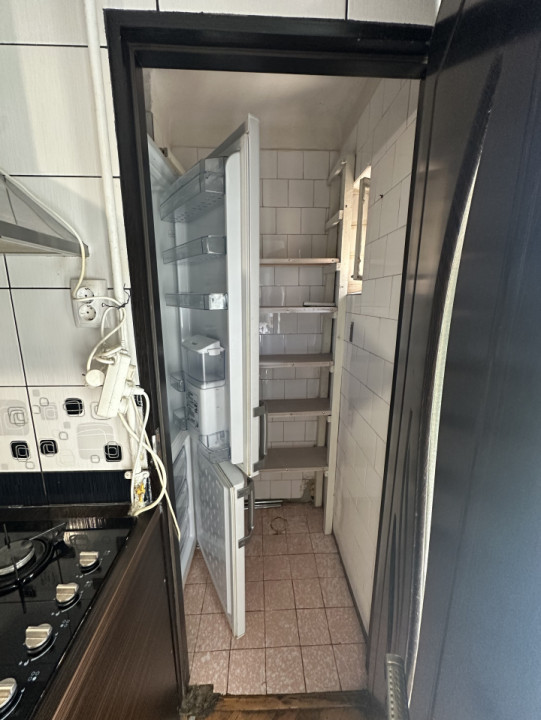 Apartament 3 camere, 64 mp, Decomandat - zona strazii Scortarilor 