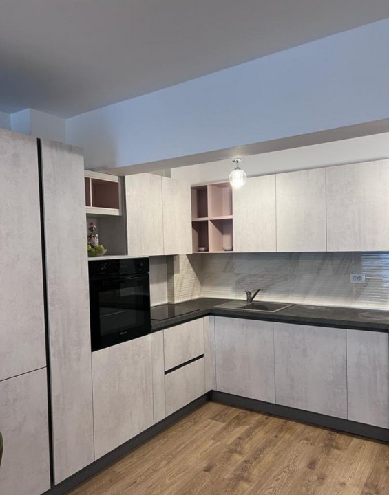 De inchiriat apartament 2 camere, 46 mp, etaj intermediar, Viva City