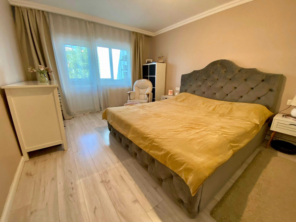 Apartament 4 camere, 79 mp, etaj intermediar, Intre Lacuri / Iulius Mall