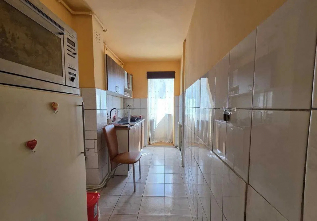 Apartament 3 camere, 64 mp, etaj intermediar, CInema Dacia