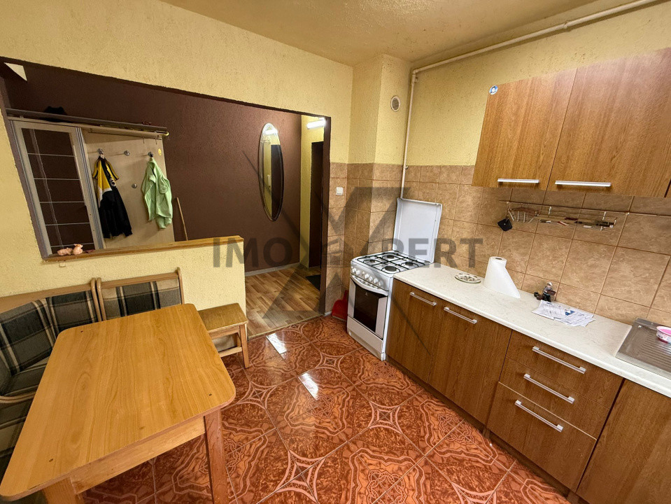 Apartament cu 3 camere, 62mp, zona OMW  Sighisoara 