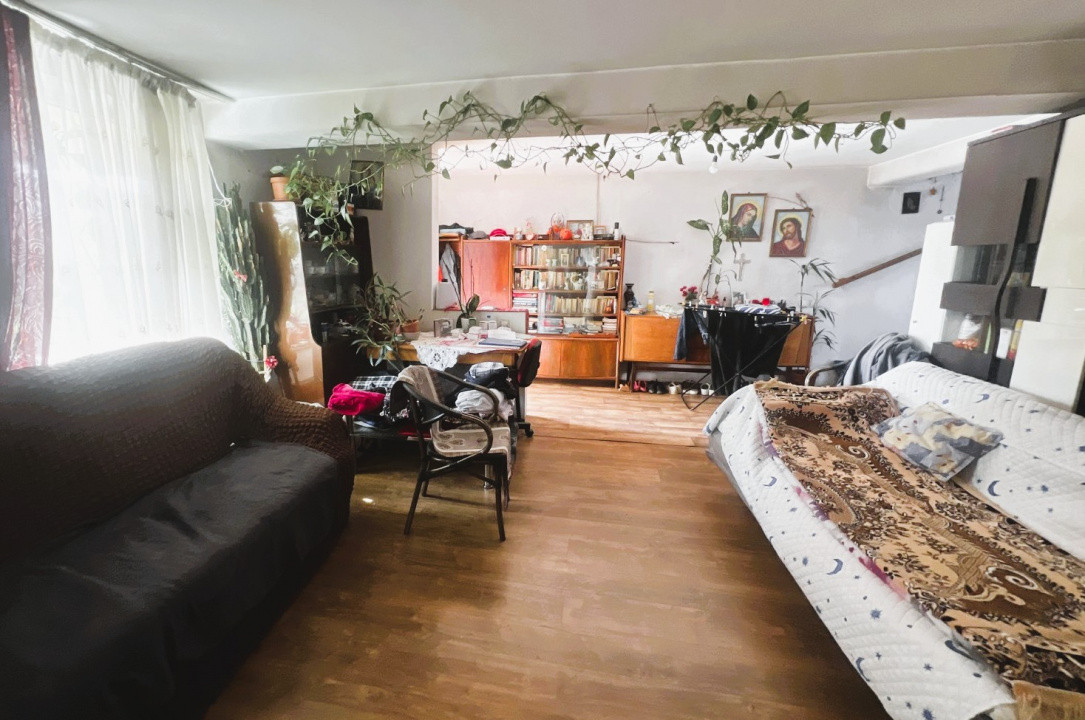 Casa insiruita P+M, zona Lidl Floresti