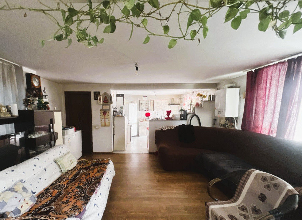 Casa insiruita P+M, zona Lidl Floresti