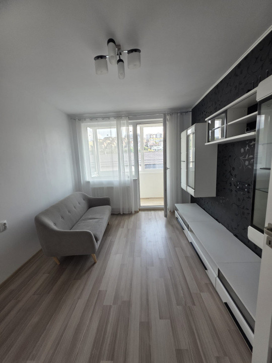 Apartament 3 dormitoare, 67 mp, etaj intermediar, Manastur / Vivo (Polus Center)