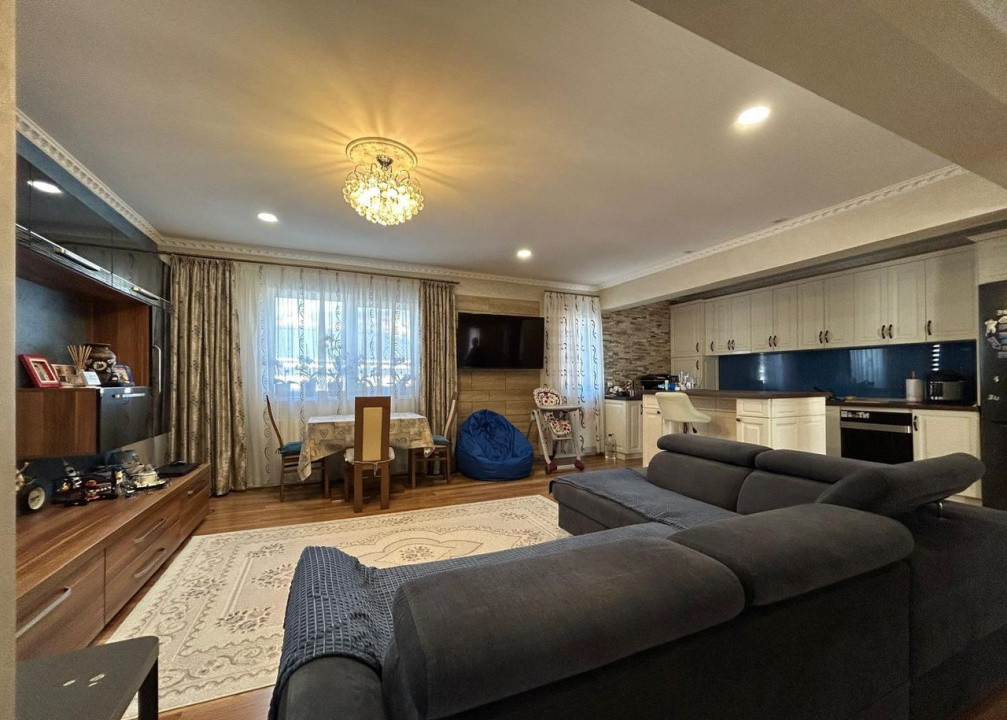 Apartament 4 camere, Lux cartier Iris 