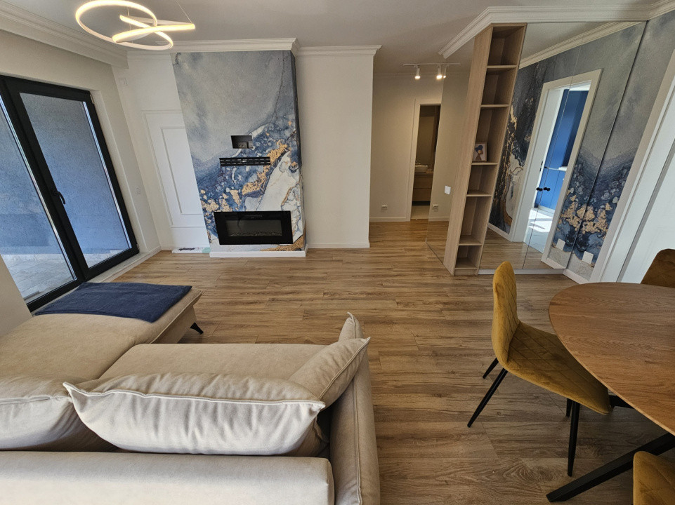 Apartament 2 camere, lux, terasa 23mp, zona Vivo Mall