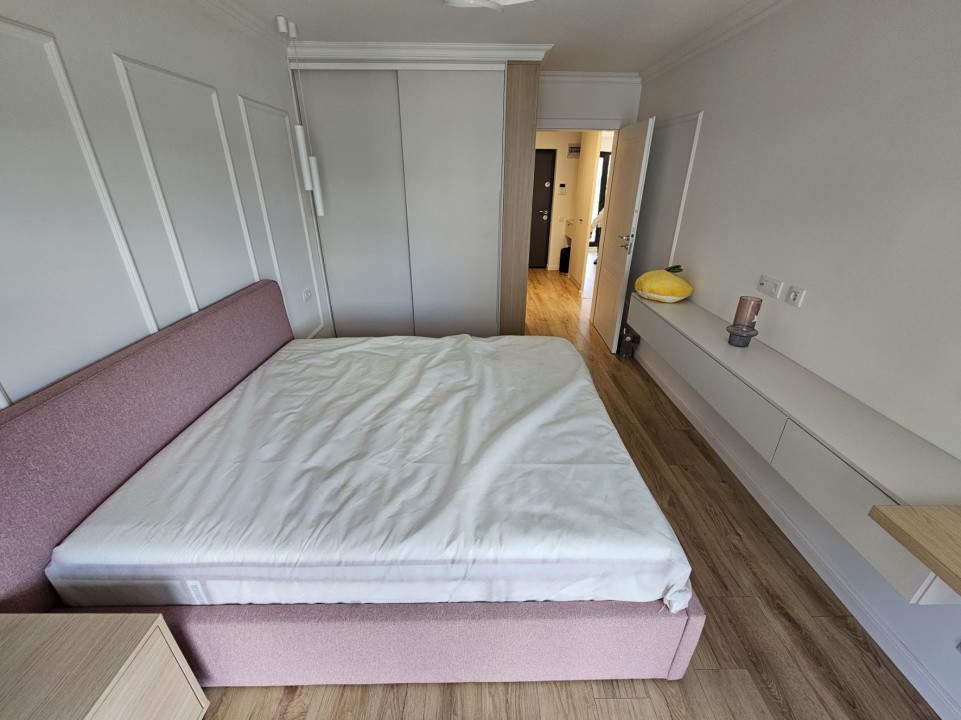 Apartament 2 camere, lux, terasa 23mp, zona Vivo Mall