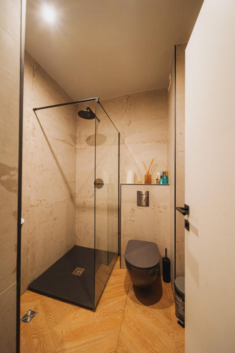 Apartament cu 3 camere, mobilat premium , parcare, cartier Buna Ziua 