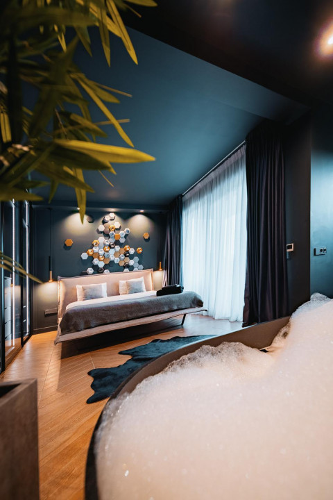 Apartament cu 3 camere, mobilat premium , parcare, cartier Buna Ziua 