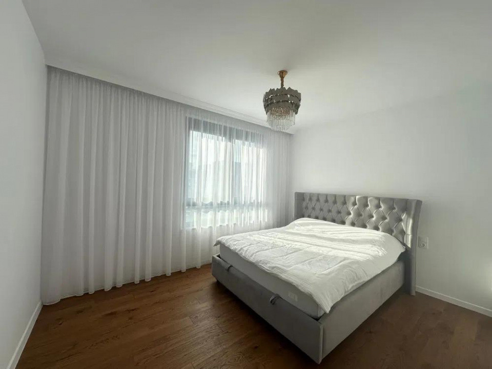 Apartament 2 camere, etaj intermediar, zona Iulius Mall