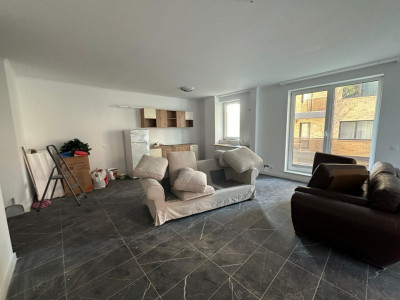 Apartament 2 camere, finisat, terasa generoasa, Beta Residence