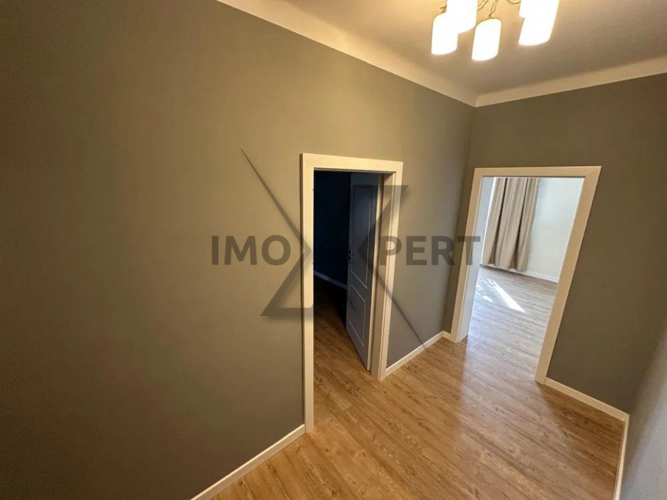 Apartament cu 2 camere, et 1, zona centrală 