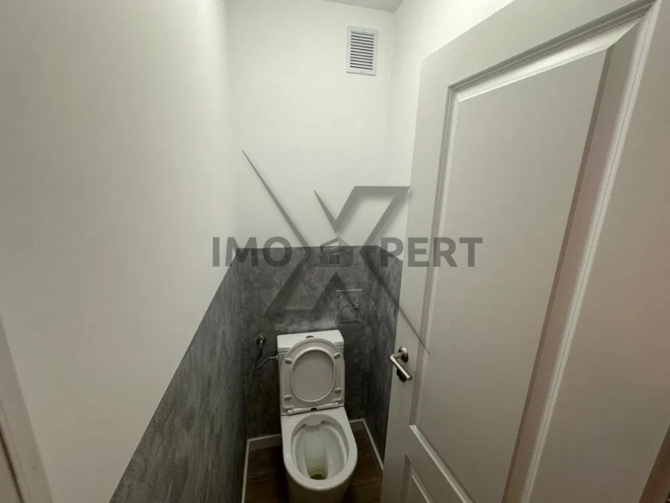 Apartament cu 2 camere, et 1, zona centrală 