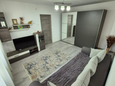 Apartament 3 camere, 65 mp, parter înalt – Mănăștur, zonă verde