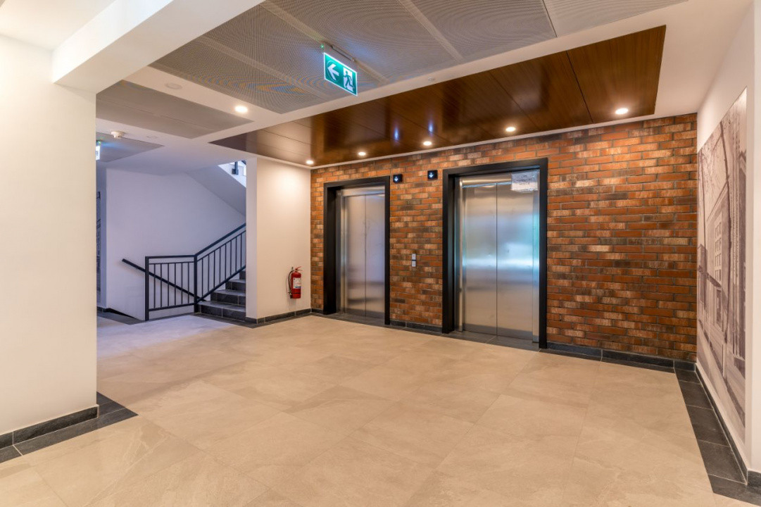 Apartament cu 2 dormitoare, Living + Bucătărie 2 bai, 2 balcoane!