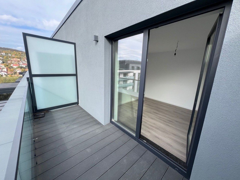 Apartament cu 2 dormitoare, Living + Bucătărie 2 bai, 2 balcoane!
