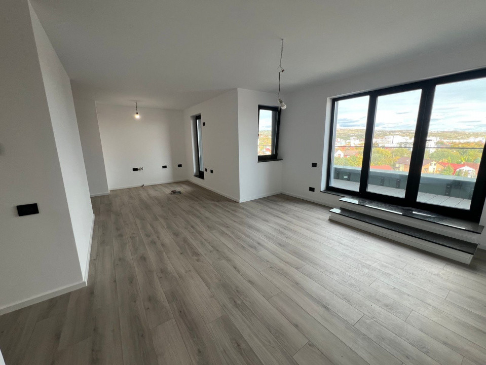 Apartament cu 2 dormitoare, Living + Bucătărie 2 bai, 2 balcoane!