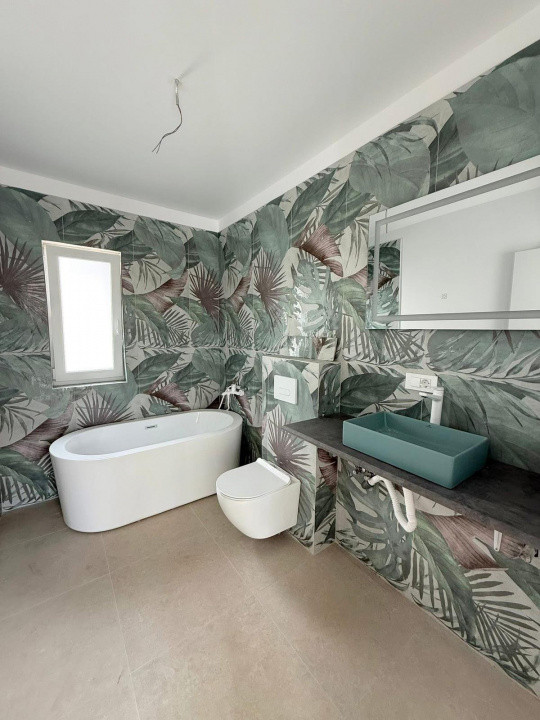 Casa individuala 4 camere ,parțial mobilat ,zona Vivo 