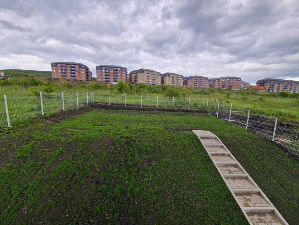 Casă premium la intrare in Chinteni, 514 mp teren, panouri solare