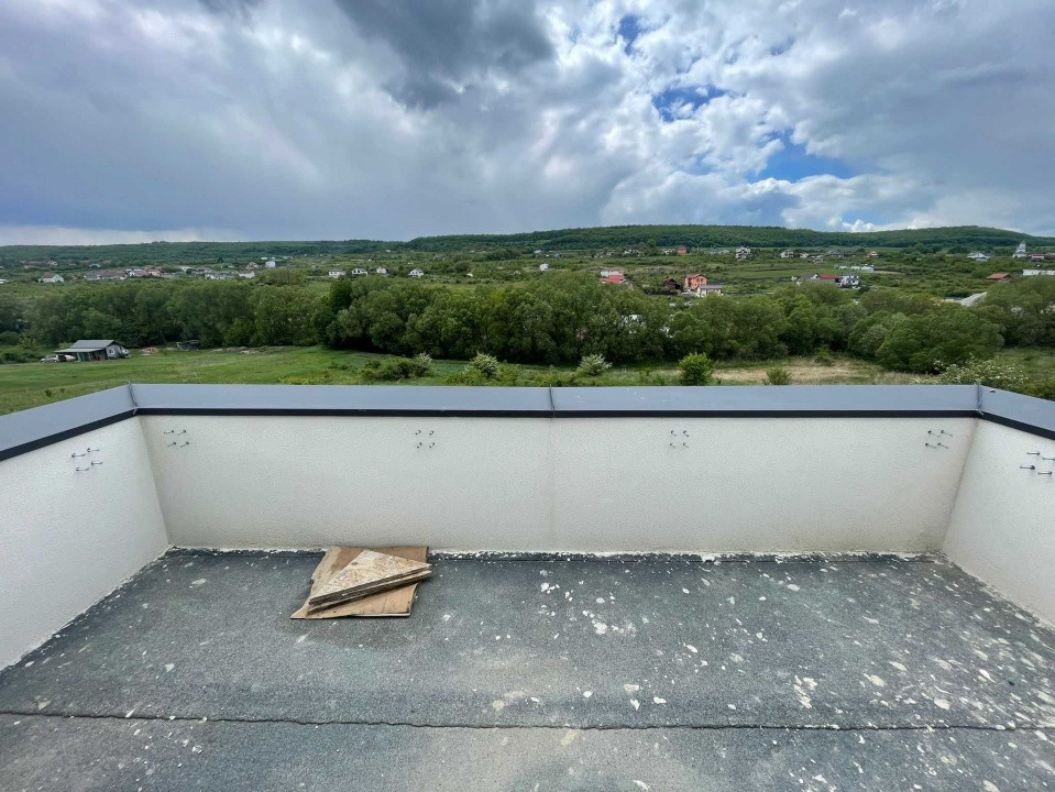 Casă premium la intrare in Chinteni, 514 mp teren, panouri solare