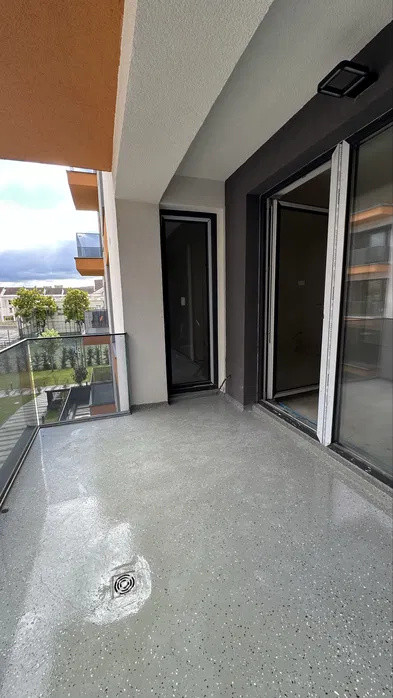 Apartament Semifinisat, Parcare Subterană, Bloc nou