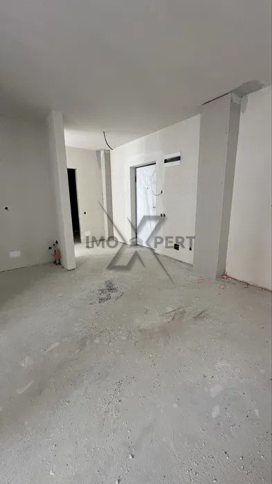Apartament Semifinisat, Parcare Subterană, Bloc nou