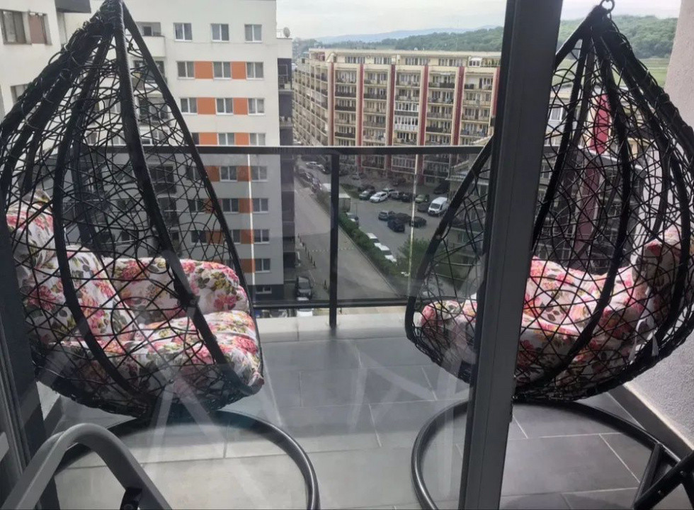 Apartament 2 camere la cheie, etaj intermediar, Petrom Baciu
