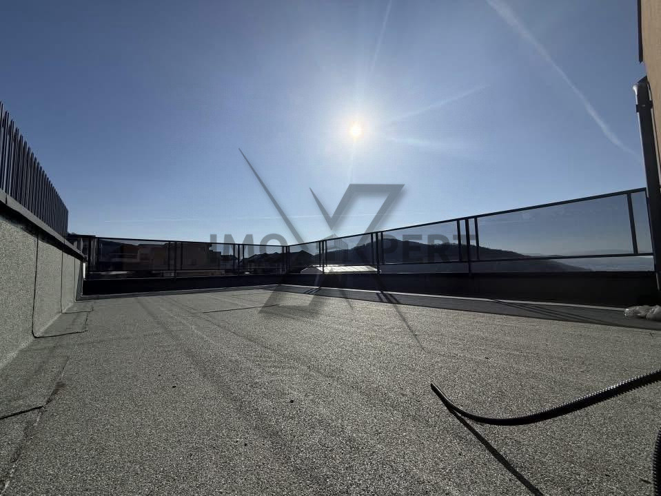 Oferta! Casa de 150 metri, cu Terasa, si Gradina, ,zona Vivo 