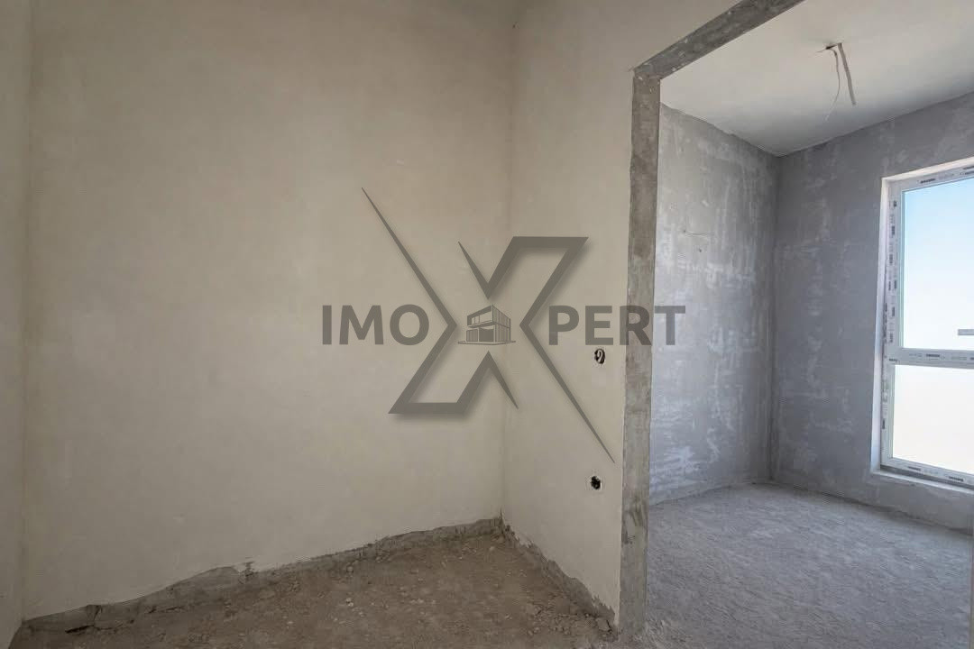 Oferta! Casa de 150 metri, cu Terasa, si Gradina, ,zona Vivo 