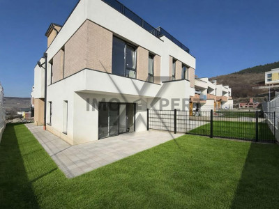 Oferta! Casa de 150 metri, cu Terasa, si Gradina, ,zona Vivo 