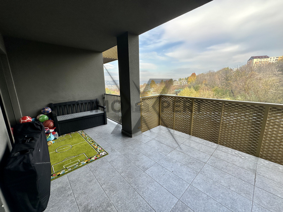 Apartament 3 camere SCALA - Frunzisului 