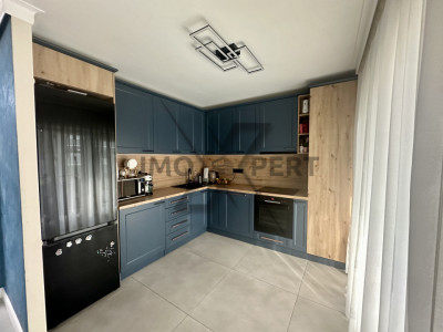 Apartament 3 camere SCALA - Frunzisului 