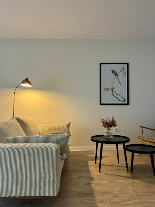 Apartament 2 camere, 53 mp, etaj intermediar, Zona Metro