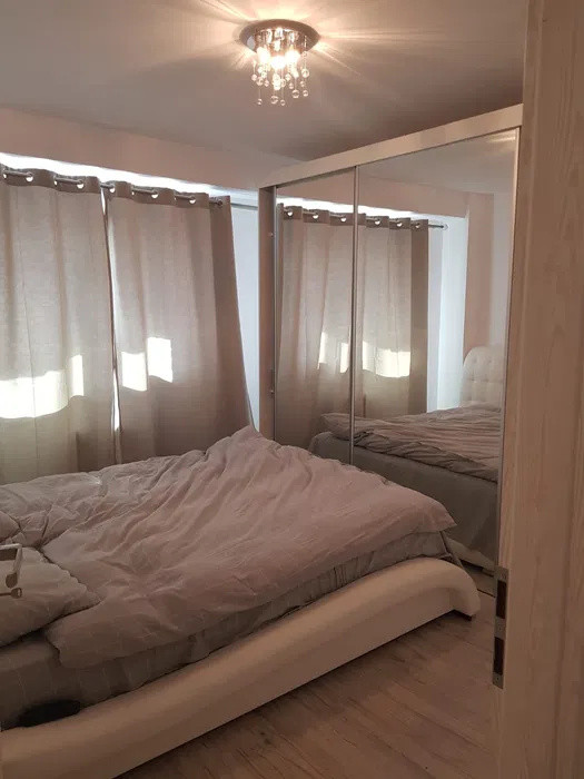 Apartament 2 camere decomandat, langa iulius mall/FSEGA, etaj intermediar. 