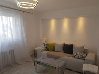 Apartament 2 camere decomandat, langa iulius mall/FSEGA, etaj intermediar. 