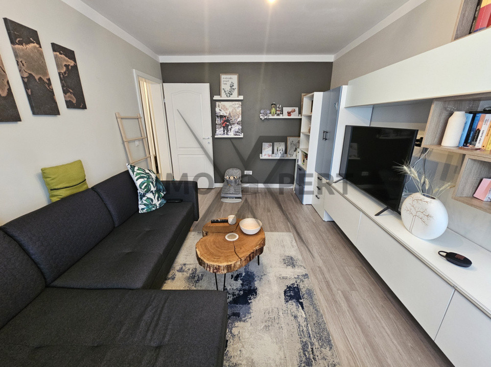 Apartament 2 camere decomandat, etaj intermediar cartier Manastur