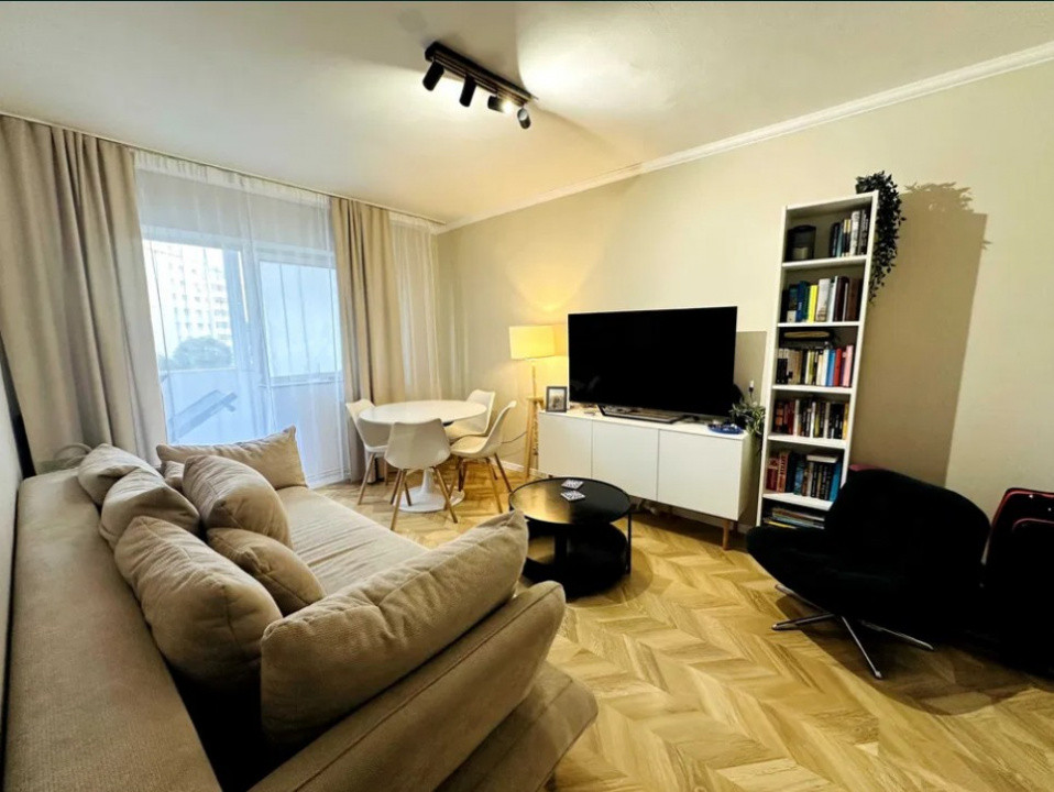 Apartament 2 camere decomandat, etaj intermediar cartier Manastur