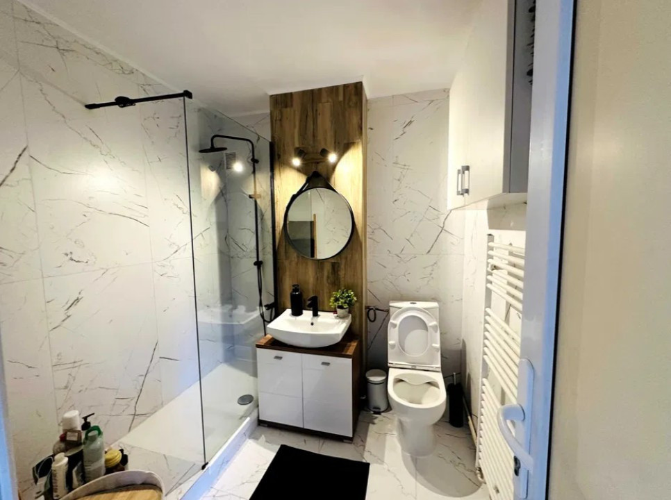 Apartament 2 camere decomandat, etaj intermediar cartier Manastur