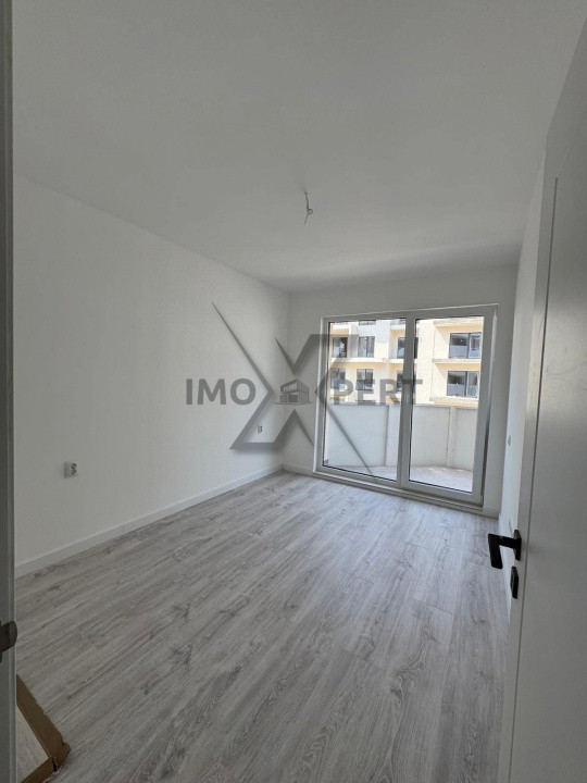 Apartament 2 camere finisat, etaj intermediar, ansamblul Eroilor